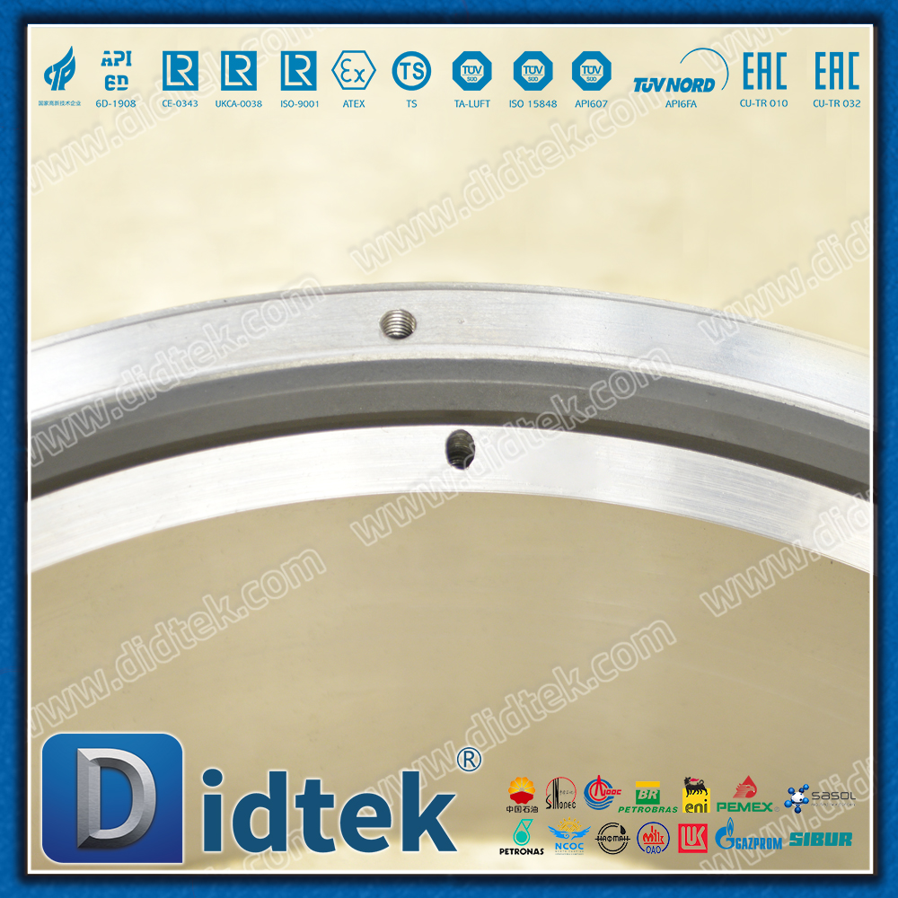 La válvula de bola de entrada superior utiliza una turbina de doble etapa para un par bajo