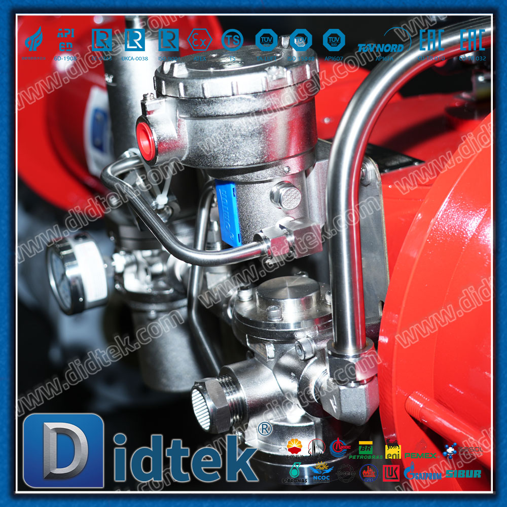 Válvula de bola neumática con brida de paso total Didtek CF8M